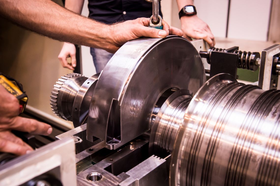 sleeve bearing
